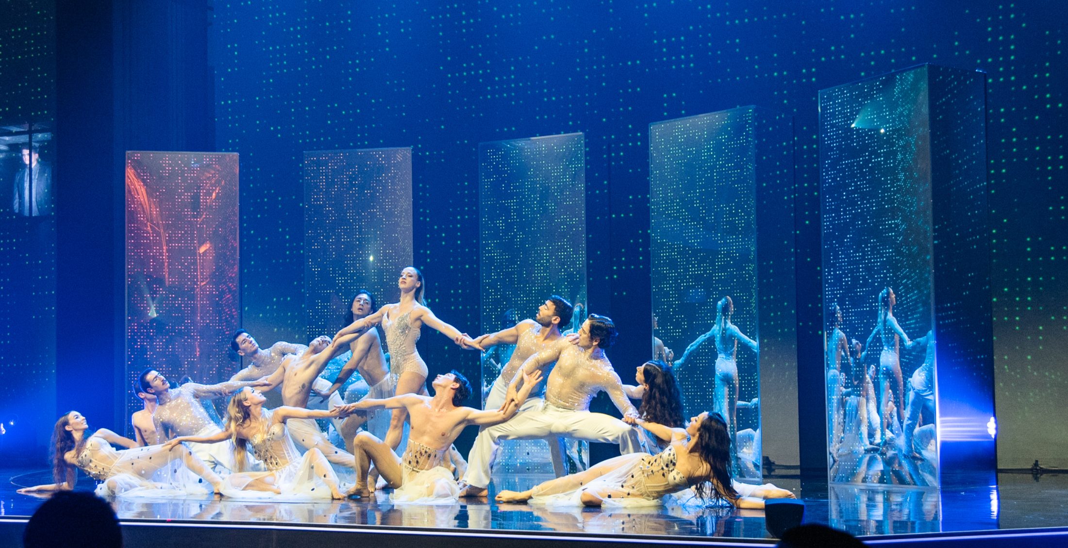 Scena d'insieme di Meraviglioso, Amway China Gala Dinner, Palazzo del Ghiaccio Milano 2024